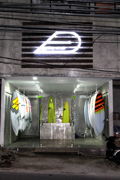 Quality surfboards in Bali by master shaper Dylan Longbottom